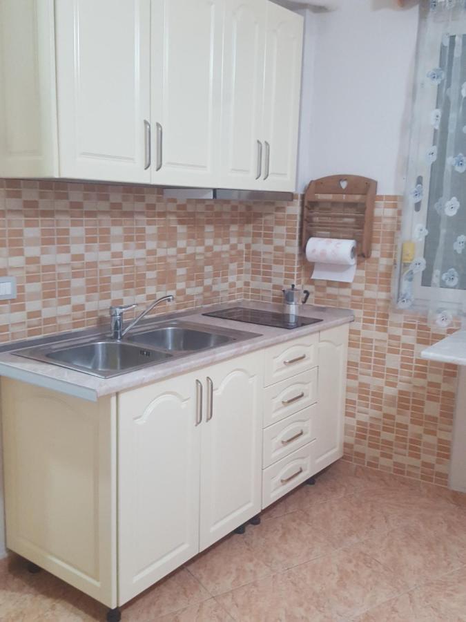 Casa Al Centro Appartement Vlorë Buitenkant foto