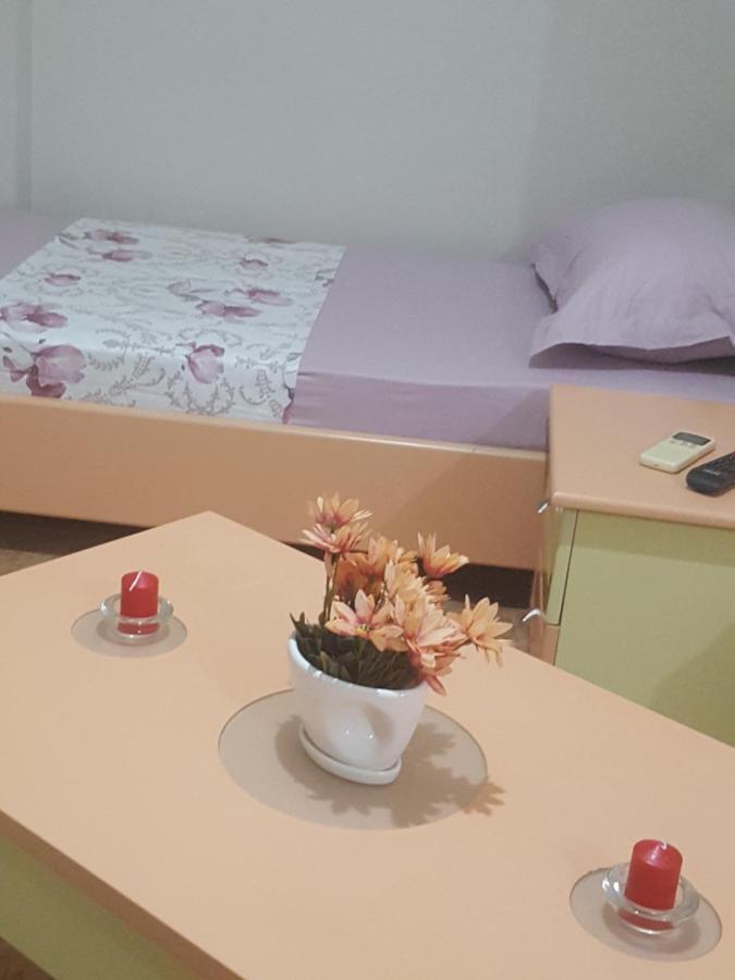 Casa Al Centro Appartement Vlorë Buitenkant foto