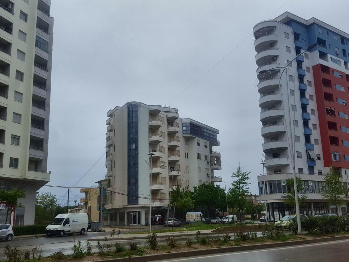 Casa Al Centro Appartement Vlorë Buitenkant foto
